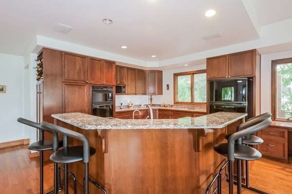 711 Jerusalem Road Cohasset, MA 02025 - Photo 7 of 21 Gallery Image 7