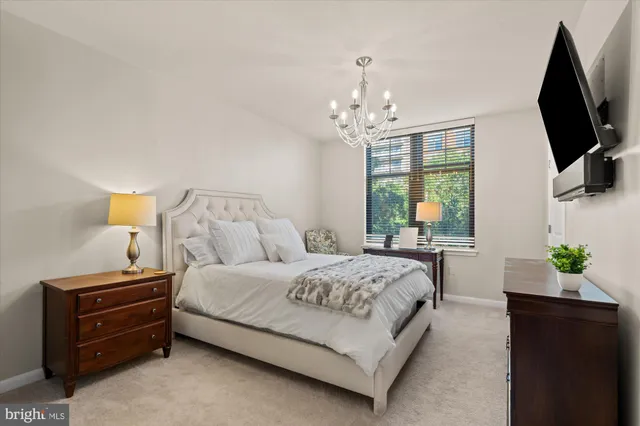 $995,000 | 1021 North Garfield Street, Unit 409, Arlington, VA 22201