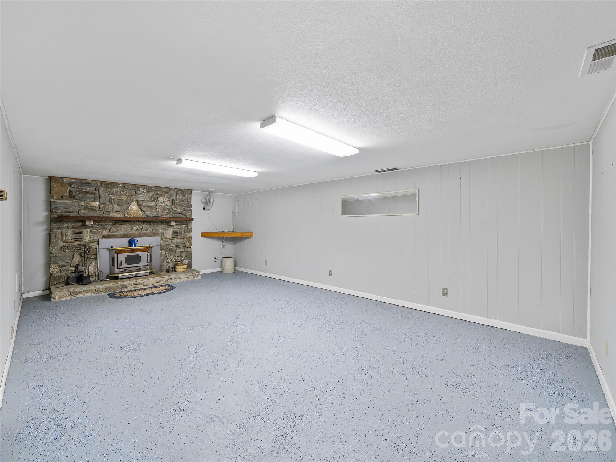1065 Upper Pig Pen Road Green Mountain, NC 28740 - Photo 18 of 39