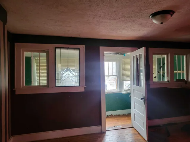 $102,220 | 2012 March Street, Kalamazoo, MI 49001