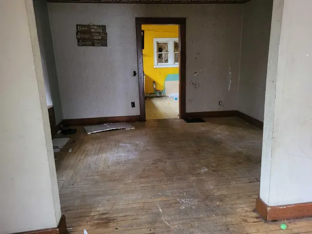 $102,220 | 2012 March Street, Kalamazoo, MI 49001