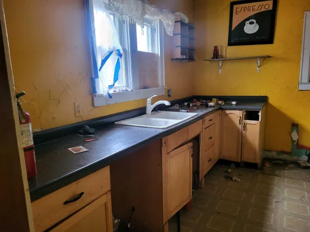 $102,220 | 2012 March Street, Kalamazoo, MI 49001