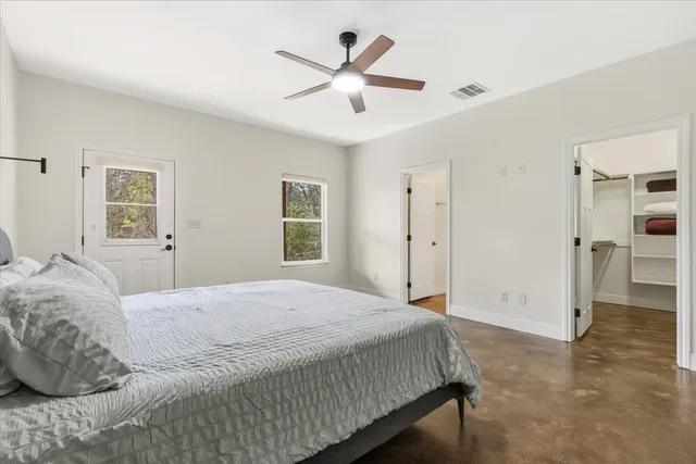 $2,400 | 107 East Keamuku Court, Bastrop, TX 78602