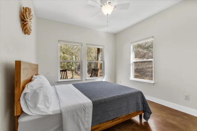 $2,400 | 107 East Keamuku Court, Bastrop, TX 78602