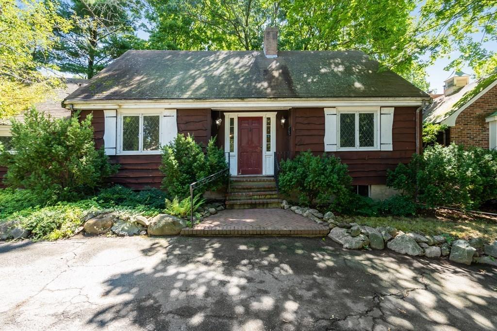 1 Garden Road Stoneham, MA 02180 - Photo 2 of 42 Gallery Image 2