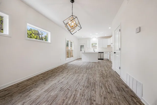 $270,000 | 1111 Walker Avenue, Memphis, TN 38106