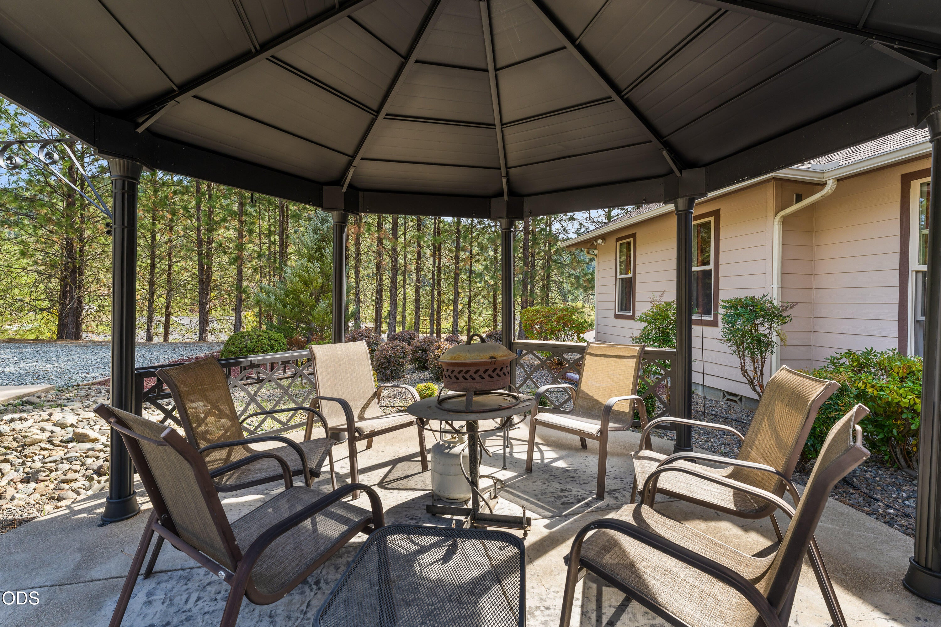 200 Eagle Ridge Road Canyonville, OR 97417 - Photo 37 of 56 Gallery Image 37