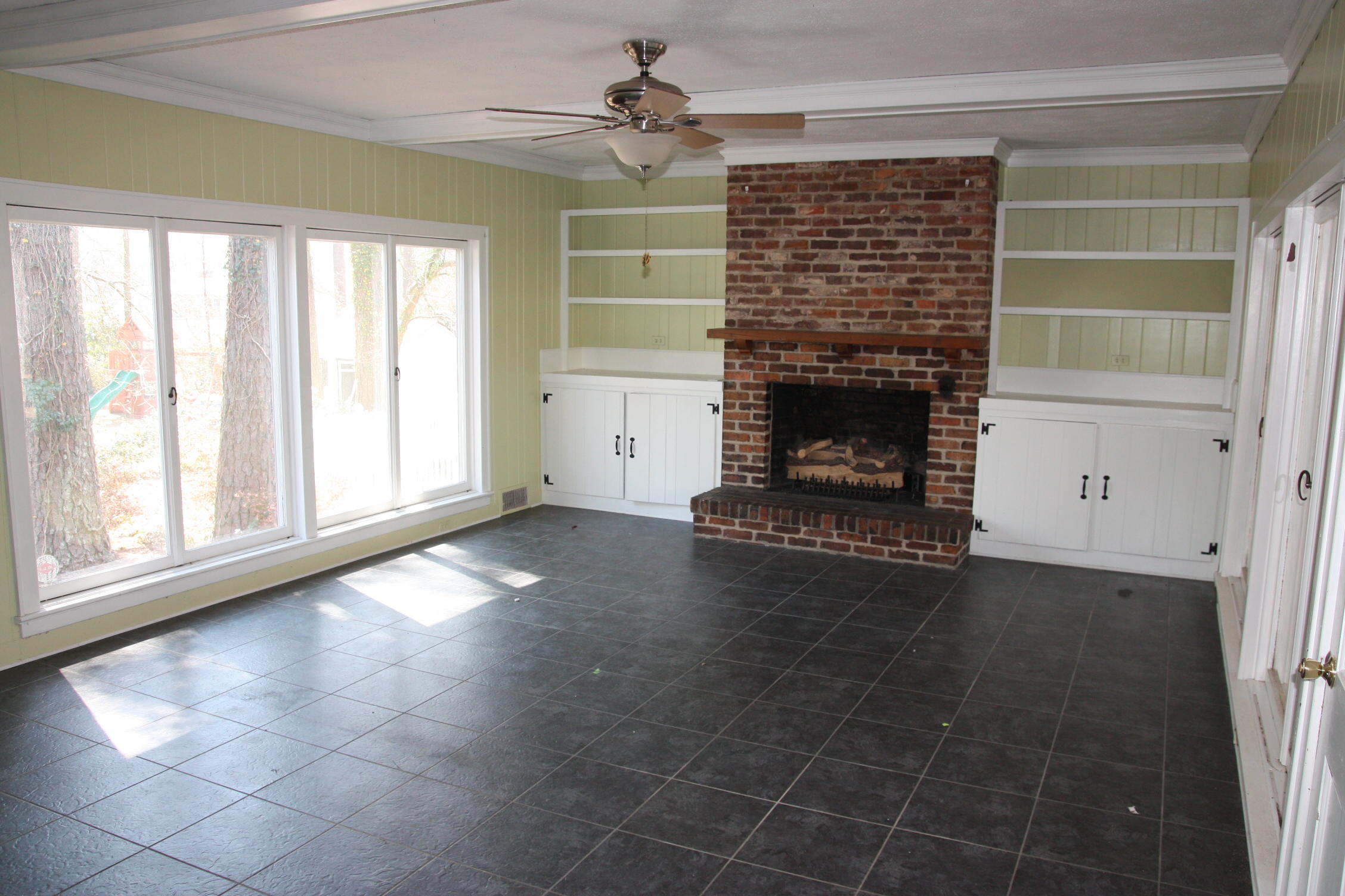 515 Anson Avenue Rockingham, NC 28379 - Photo 5 of 11 den