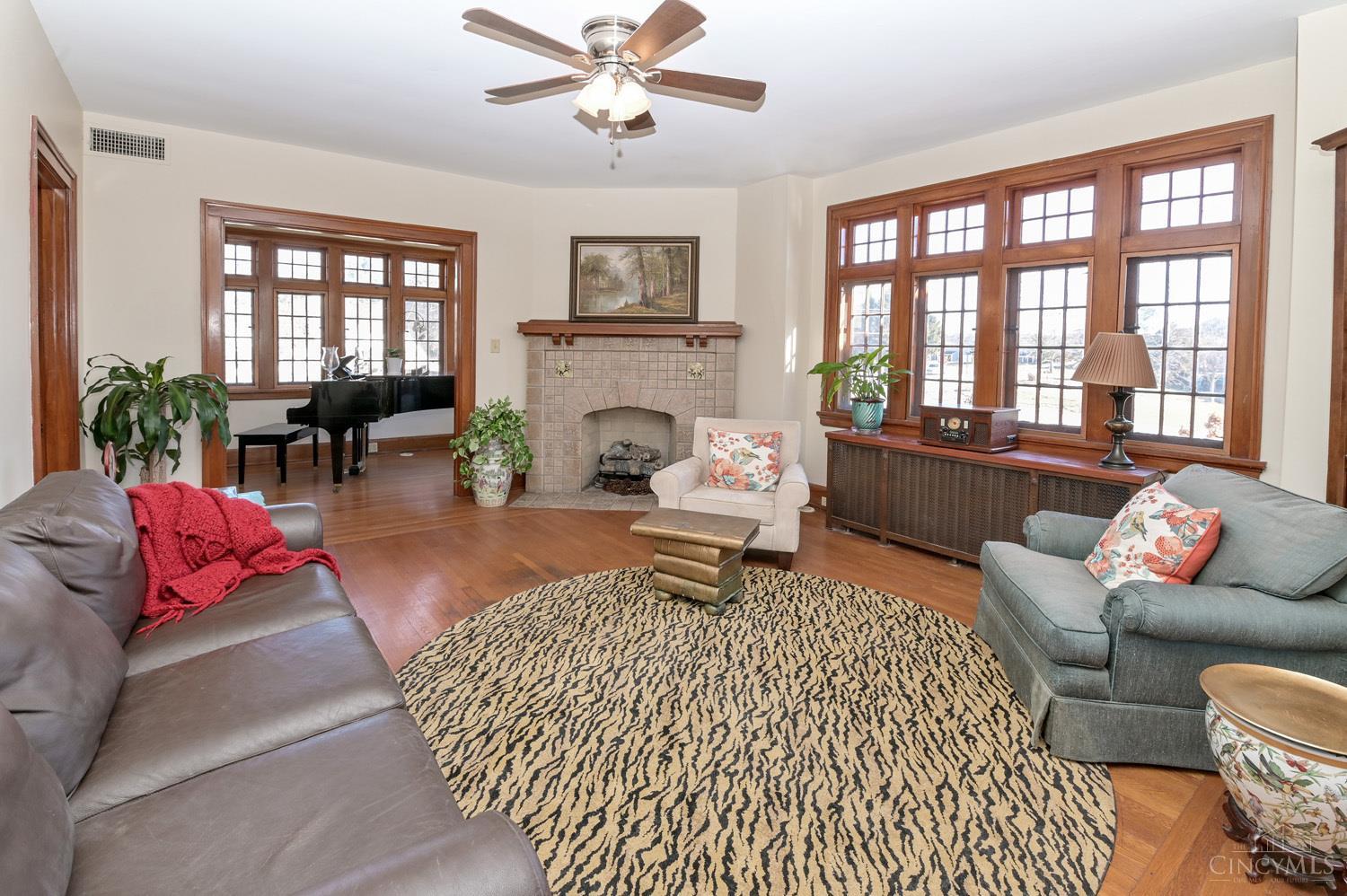 2502 West North Bend Road Cincinnati, OH 45239 - Photo 8 of 56 Gallery Image 8