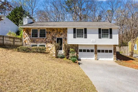 $395,000 | 894 Traymore Drive, Norcross, GA 30093