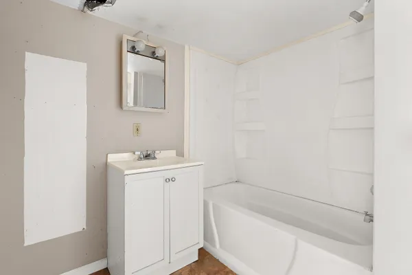$79,900 | 461 21st Street, Otsego, MI 49078