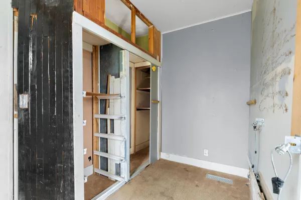 $79,900 | 461 21st Street, Otsego, MI 49078