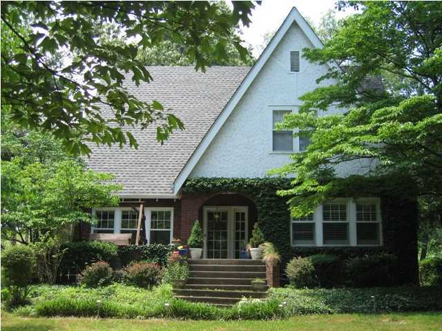 1288 Duane Road Chattanooga, TN 37405 - Photo 1 of 13 Primary Photo