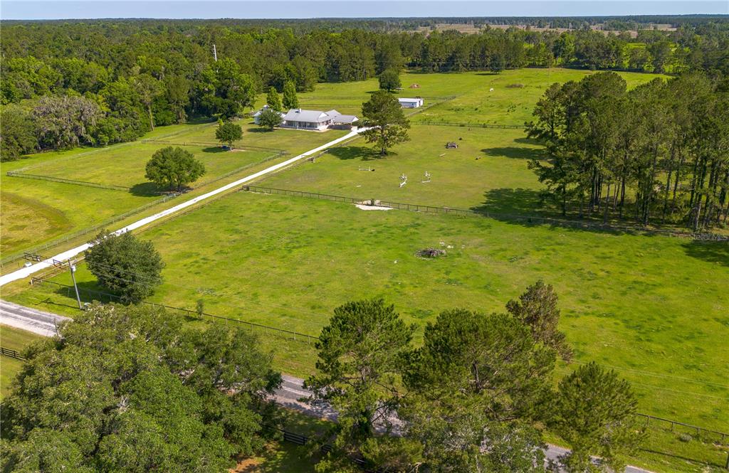 Tbd Northwest 185th Street Williston, FL 32696 - Photo 13 of 14 a view of a tennis court