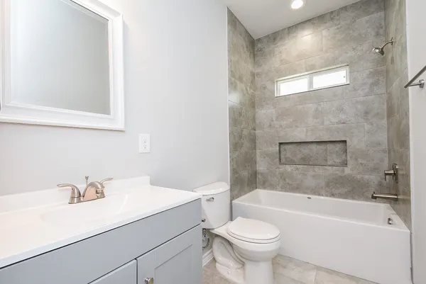 a bathroom with a bathtub