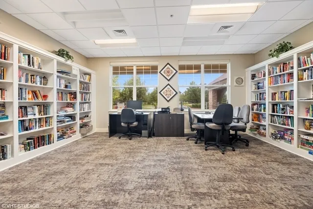 $485,000 | 2905 Normandy Circle, Naperville, IL 60564