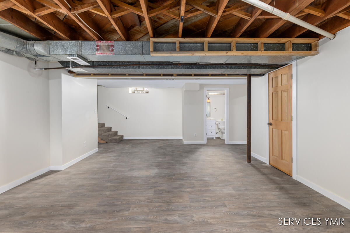 1720 Rondo Street Southeast Kentwood, MI 49508 - Photo 15 of 36 BASEMENT LIVINGROOM