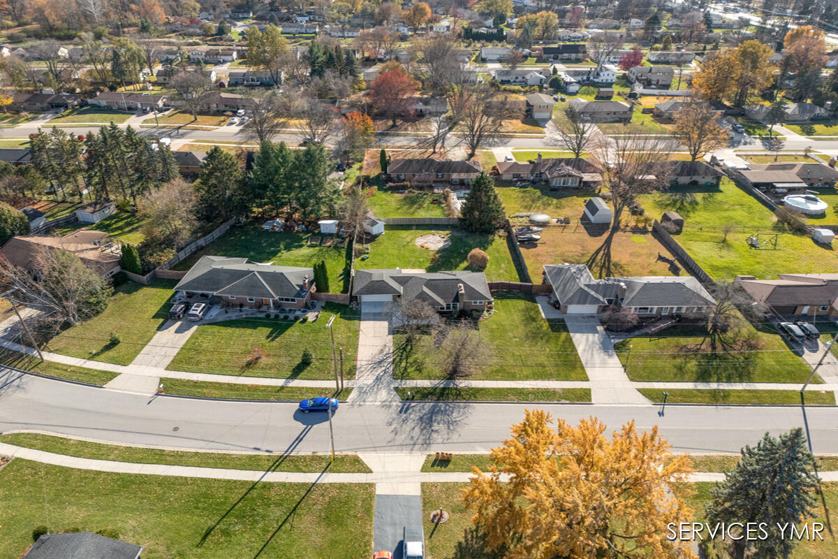 1720 Rondo Street Southeast Kentwood, MI 49508 - Photo 34 of 36 IMG_1025