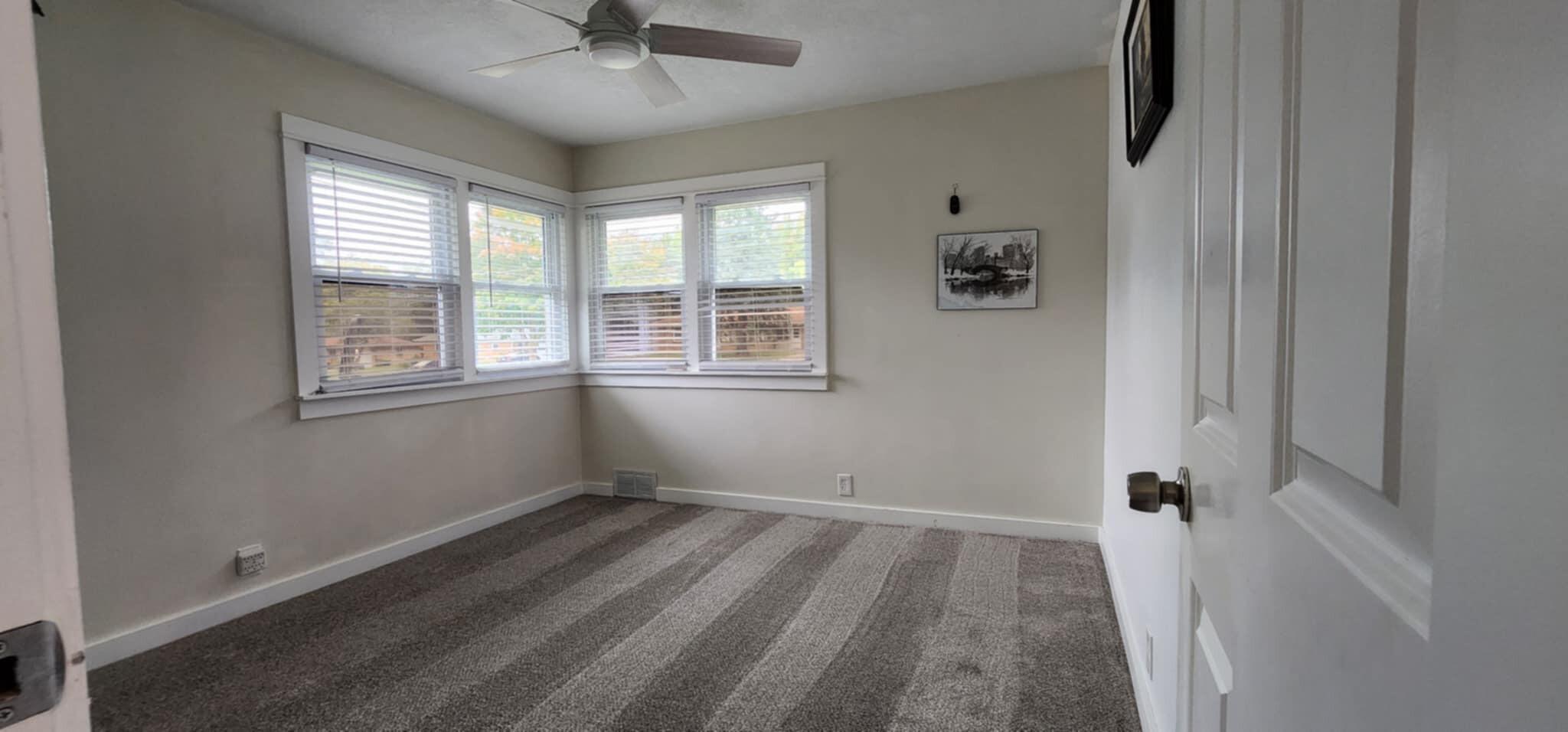 1720 Rondo Street Southeast Kentwood, MI 49508 - Photo 10 of 36 ROOM 1