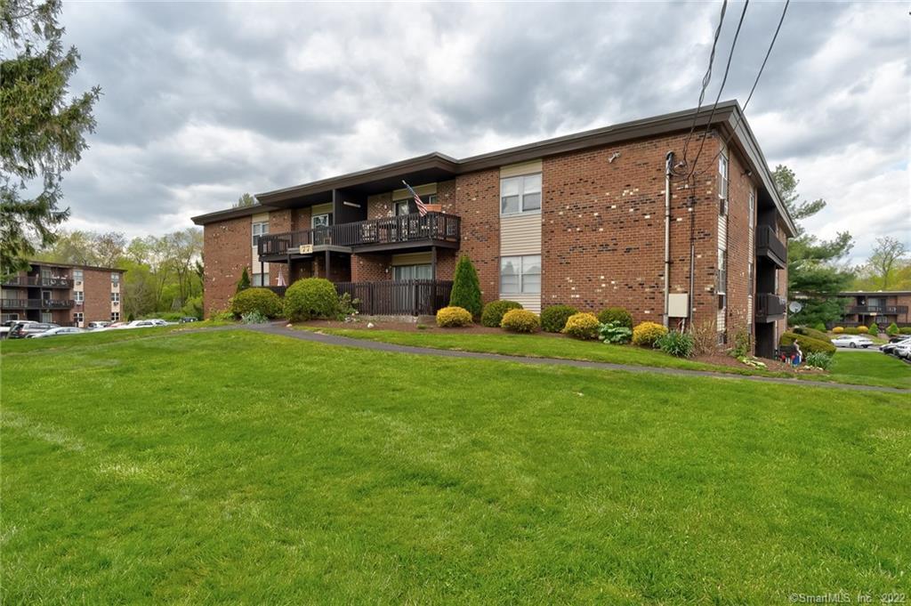77 Balance Rock Road, Unit 11 Seymour, CT 06483 - Photo 1 of 1 Gallery Image 1