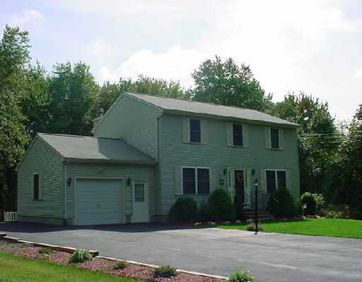 21 Pound Road Cumberland, RI 02864 - Photo 1 of 1 Exterior Front.