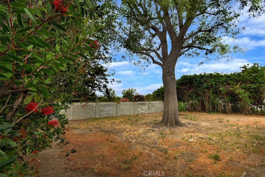 7006 Helmsdale Road West Hills, CA 91307 - Photo 35 of 41