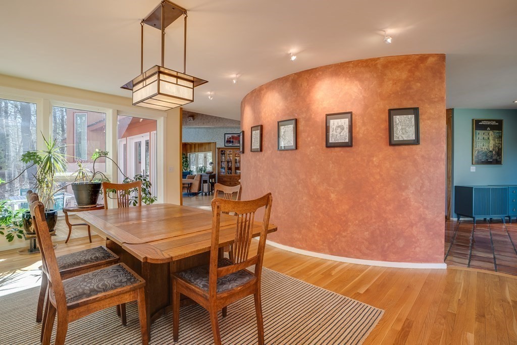 129 Ayer Road Harvard, MA 01451 - Photo 13 of 34