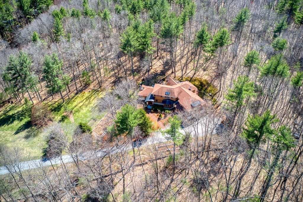 129 Ayer Road Harvard, MA 01451 - Photo 3 of 34