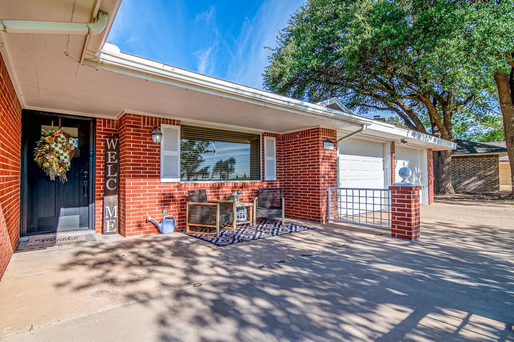 1123 Golf Course Road Andrews, TX 79714 - Photo 3 of 30 Gallery Image 3
