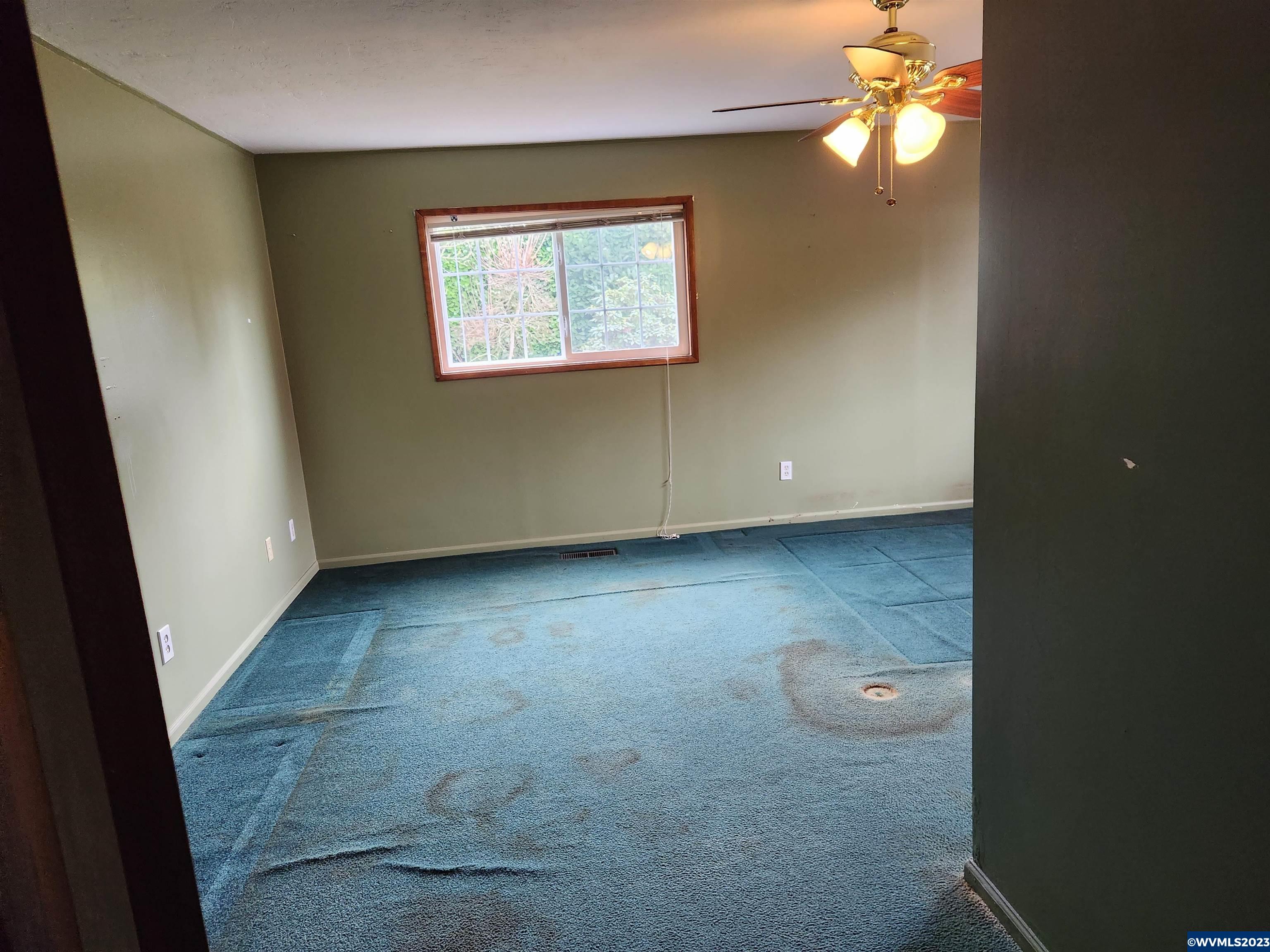 2243 Front Avenue Northeast Albany, OR 97321 - Photo 10 of 31