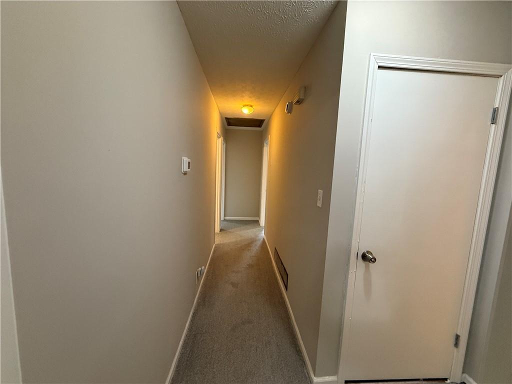 3155 Oak Drive Lawrenceville, GA 30044 - Photo 31 of 46 a view of a hallway