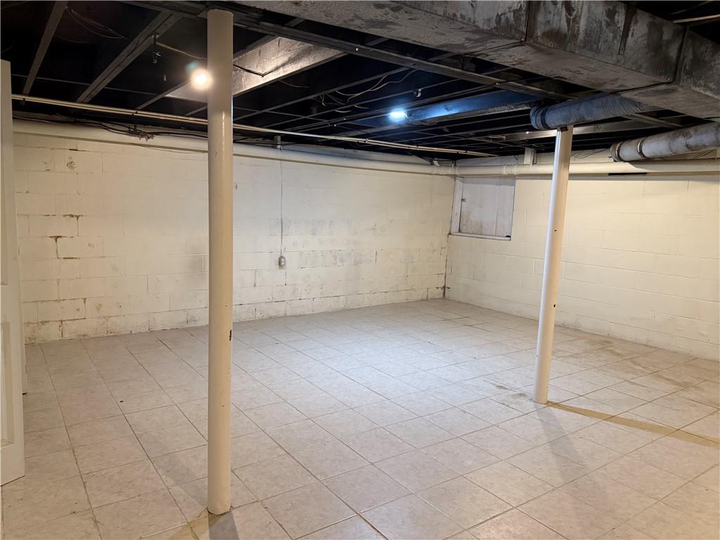 3155 Oak Drive Lawrenceville, GA 30044 - Photo 45 of 46 a view of empty room