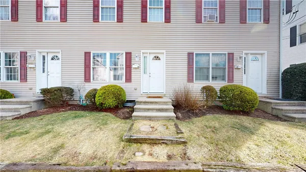 $389,000 | 22 Vernon Street, Unit 22B, Providence, RI 02903