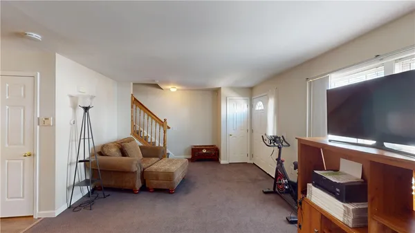 $389,000 | 22 Vernon Street, Unit 22B, Providence, RI 02903