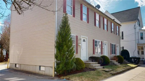 $389,000 | 22 Vernon Street, Unit 22B, Providence, RI 02903