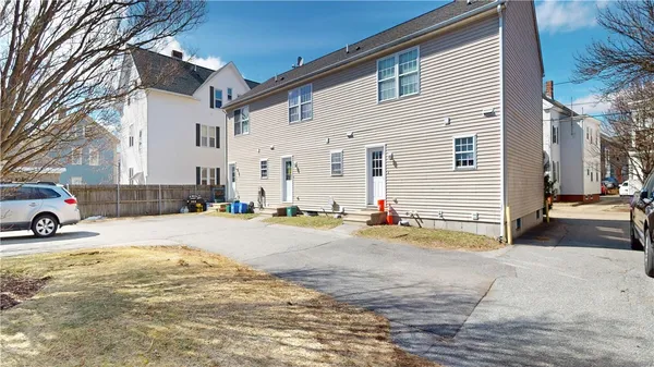 $389,000 | 22 Vernon Street, Unit 22B, Providence, RI 02903