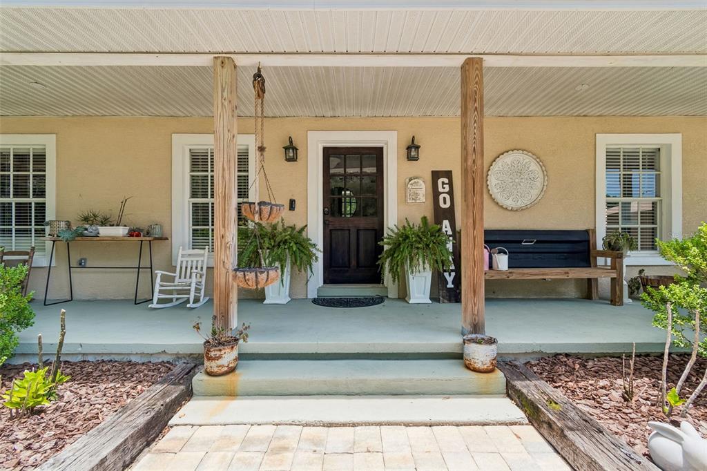 10501 Sherrouse Road Lakeland, FL 33810 - Photo 6 of 37 Gallery Image 6