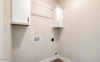 2225 Scott Mdws Lane Hernando, MS 38632 - Photo 32 of 35 laundry room