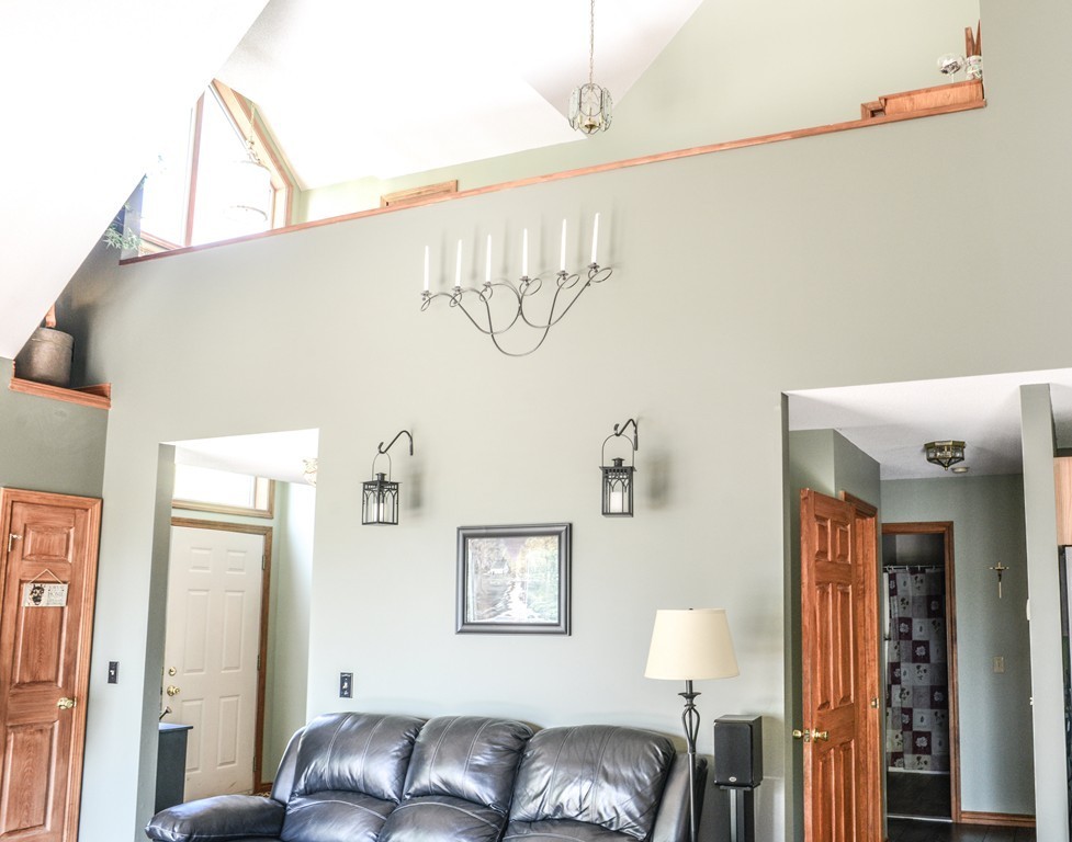 58 Birch Bluff Road Montgomery, MA 01085 - Photo 4 of 30