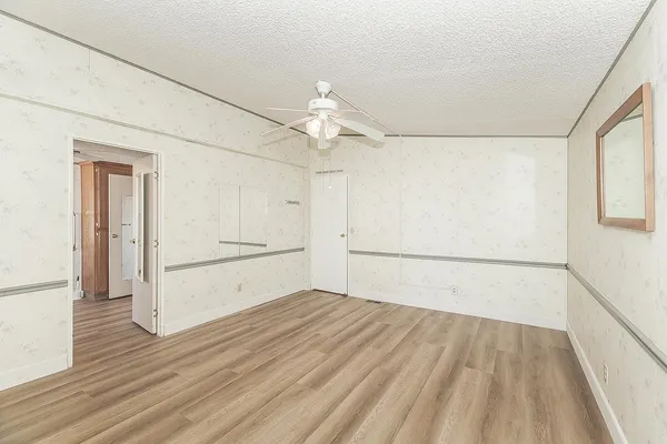 $99,000 | 1701 East Dinuba Avenue, Unit 180, Selma, CA 93662