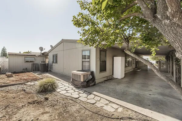 $99,000 | 1701 East Dinuba Avenue, Unit 180, Selma, CA 93662