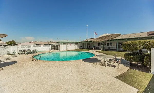$99,000 | 1701 East Dinuba Avenue, Unit 180, Selma, CA 93662