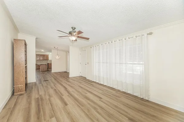 $99,000 | 1701 East Dinuba Avenue, Unit 180, Selma, CA 93662