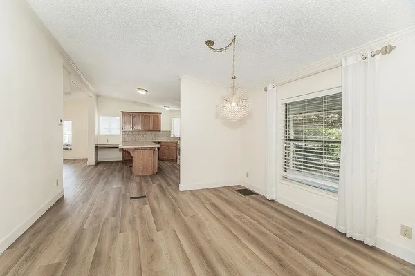 $99,000 | 1701 East Dinuba Avenue, Unit 180, Selma, CA 93662