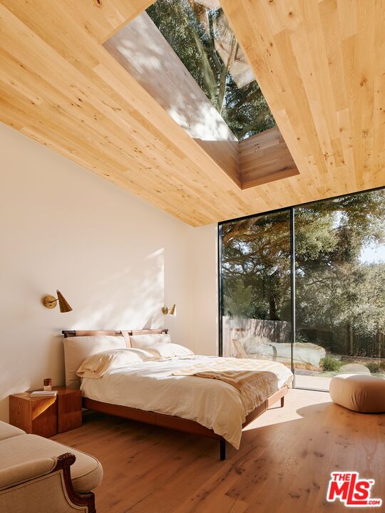724 Greentree Road Pacific Palisades, CA 90272 - Photo 11 of 17