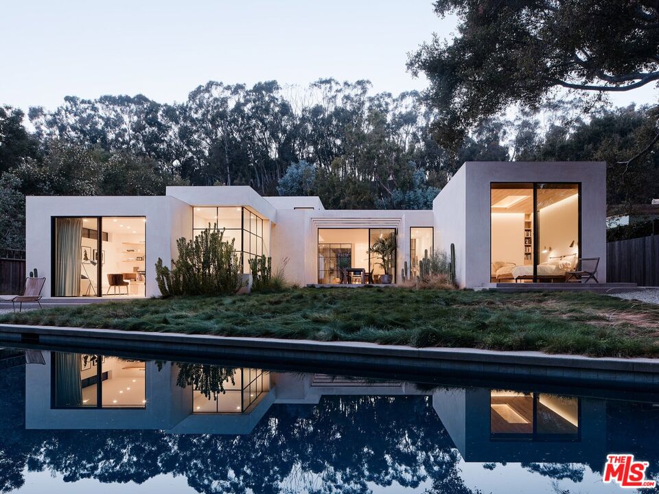 724 Greentree Road Pacific Palisades, CA 90272 - Photo 17 of 17