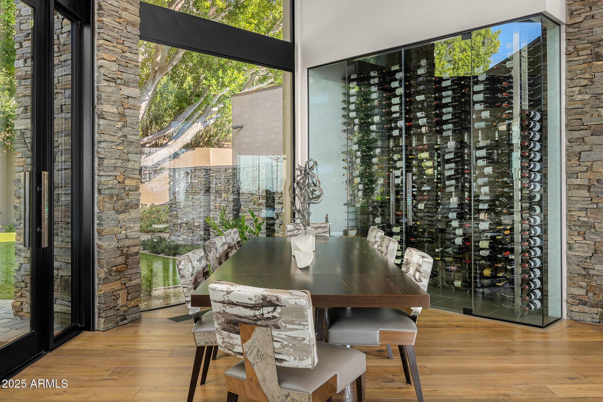 5630 East Rockridge Road Phoenix, AZ 85251 - Photo 14 of 37 18dining room