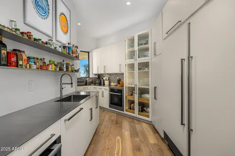 $11,000,000 | 5630 East Rockridge Road, Phoenix, AZ 85251