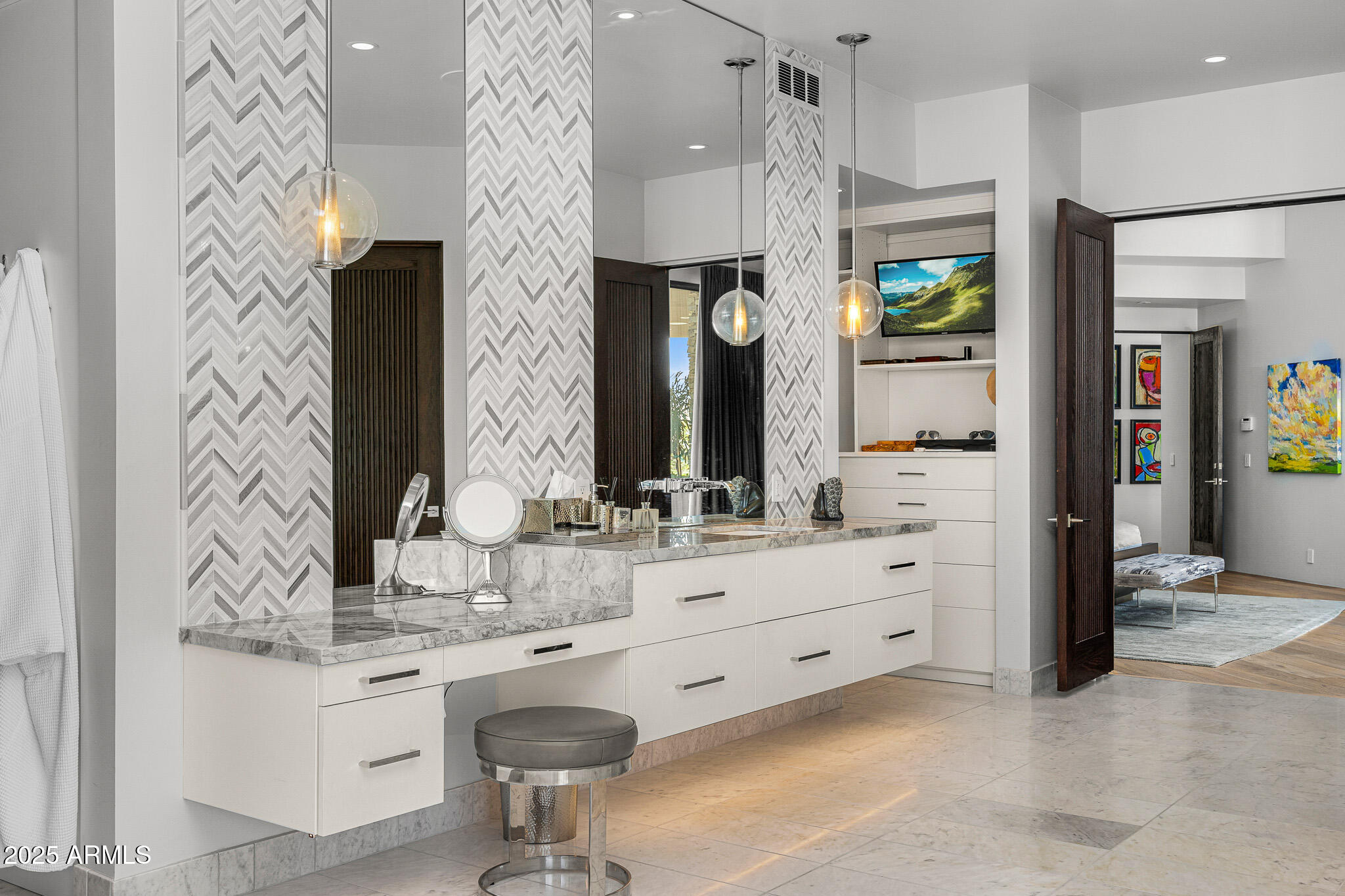 5630 East Rockridge Road Phoenix, AZ 85251 - Photo 24 of 37 24primary bathroom2