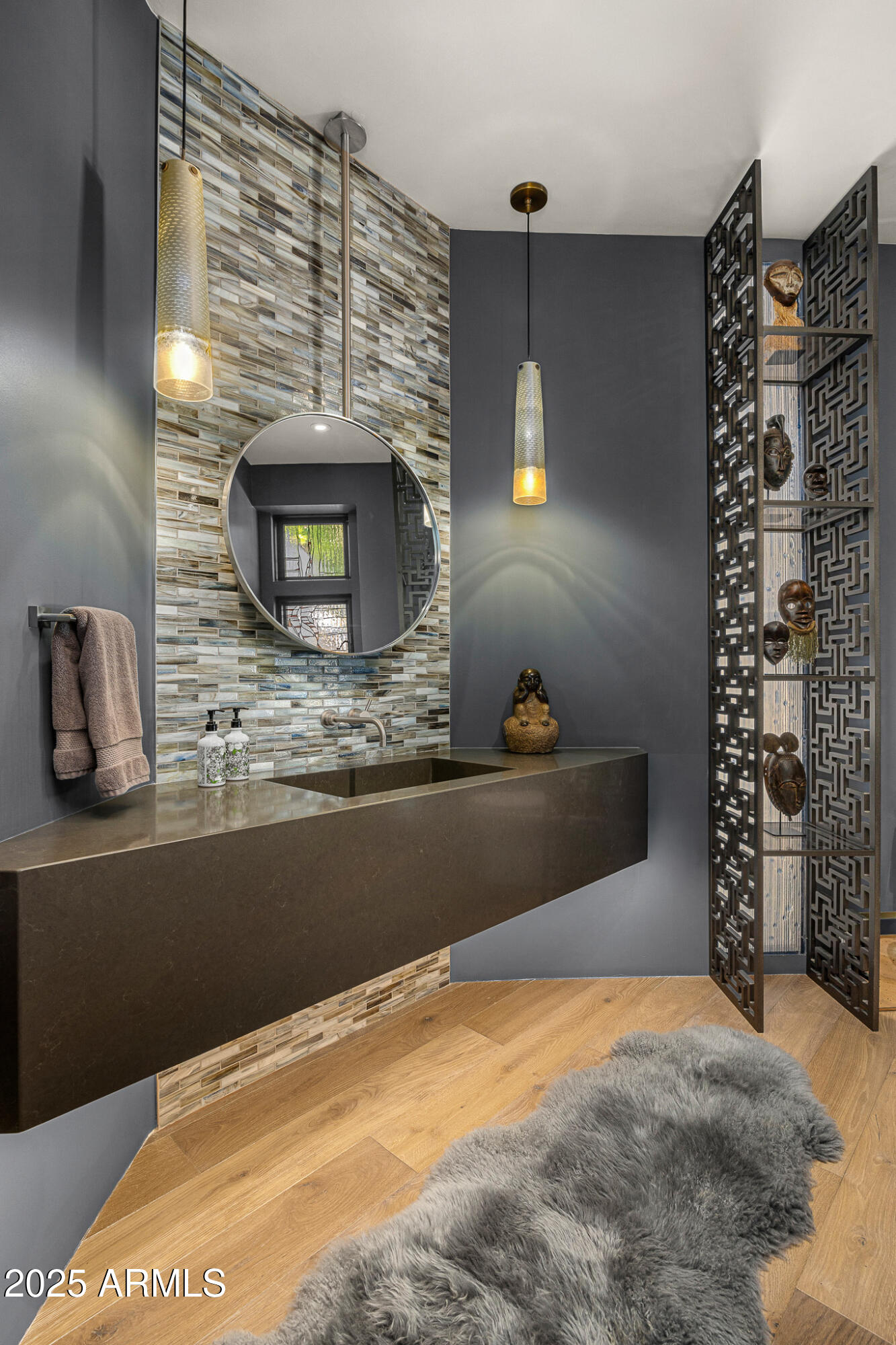 5630 East Rockridge Road Phoenix, AZ 85251 - Photo 25 of 37 25powder room1_1